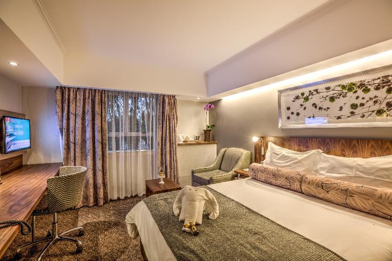 ซิตี้ ลอดจ์ โฮเต็ล โบลเอมฟอนเทน Hotel บลูมฟอนเทน ภายนอก รูปภาพ