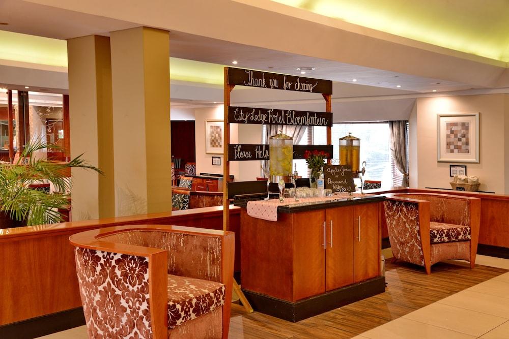 ซิตี้ ลอดจ์ โฮเต็ล โบลเอมฟอนเทน Hotel บลูมฟอนเทน ภายนอก รูปภาพ