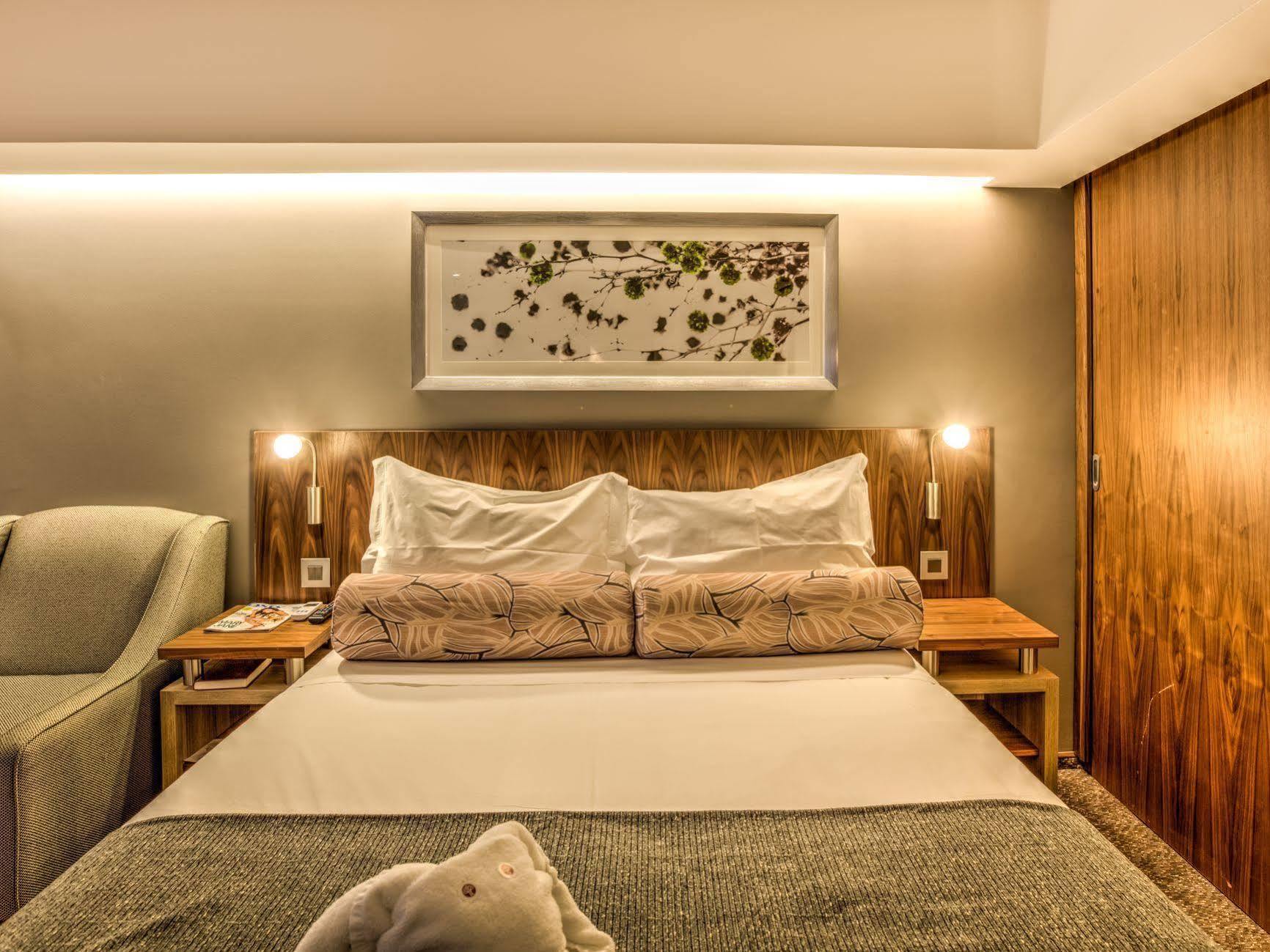 ซิตี้ ลอดจ์ โฮเต็ล โบลเอมฟอนเทน Hotel บลูมฟอนเทน ภายนอก รูปภาพ